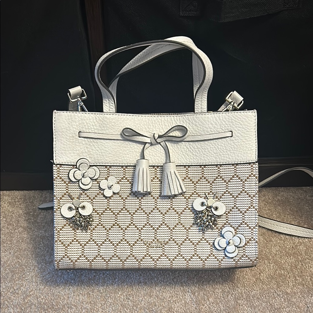 Chic White and Tan Handbag with Floral Accents
